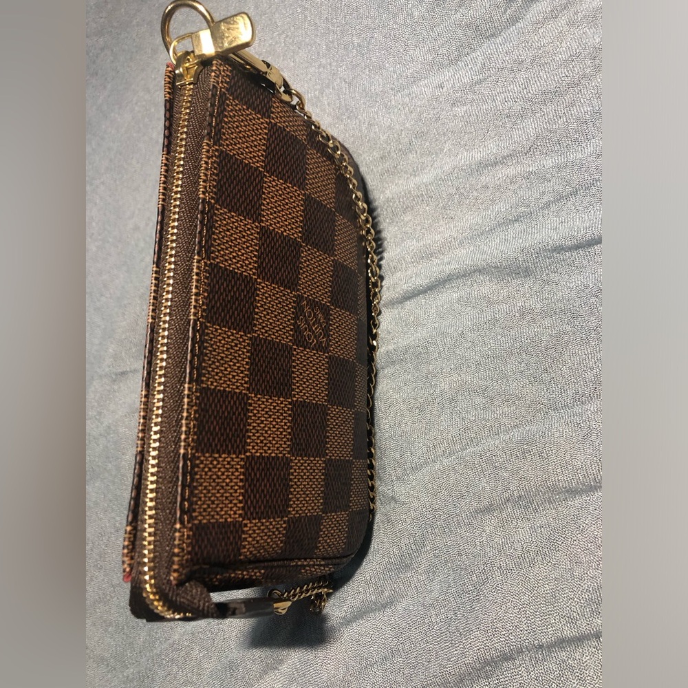 ᴺᵉʷ ✨LOUIS VUITTON Damier Ebene Mini Pochette - Picture 10 of 13